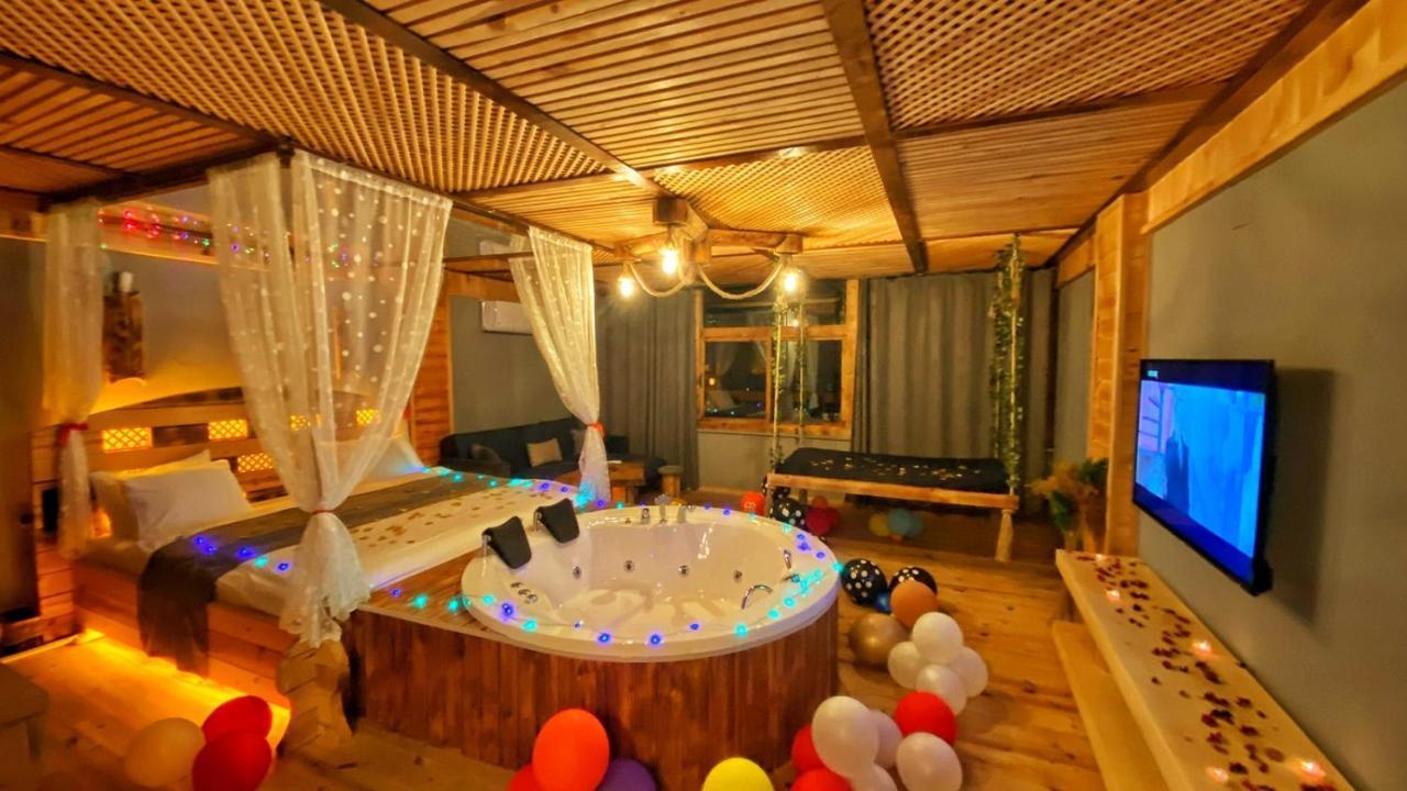 Ardeşen Heaven Vip Wooden Palace Bed & Breakfast エクステリア 写真