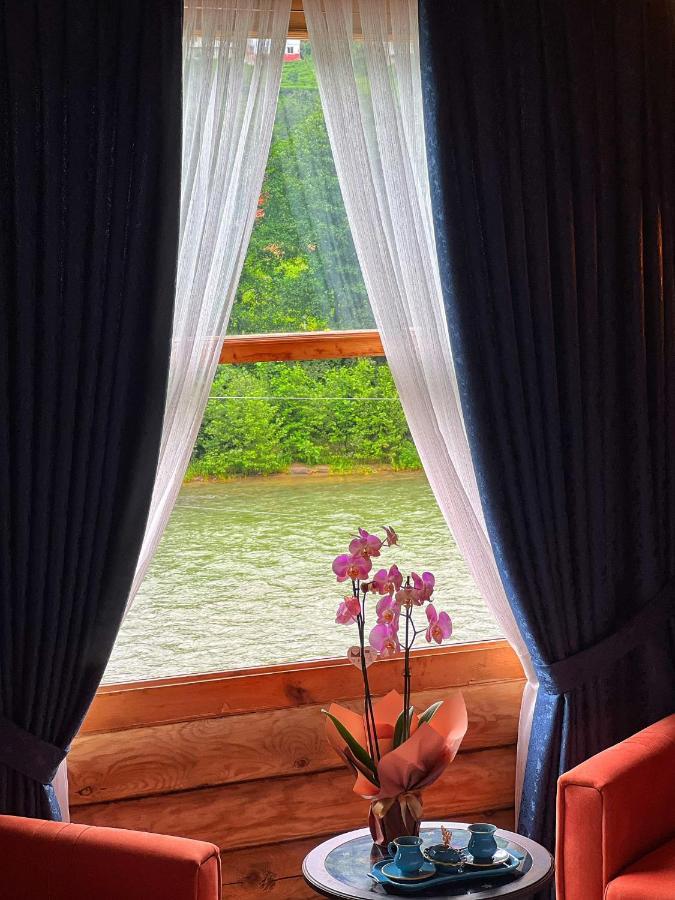 Ardeşen Heaven Vip Wooden Palace Bed & Breakfast エクステリア 写真
